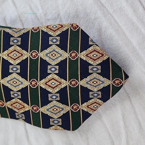 Tommy Hilfiger 100% Silk Tie - Picture 2 of 4